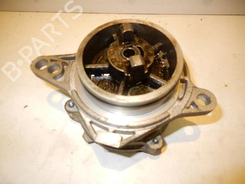 Used Vacuum pump BMW 3 (E46) 320 d (136 hp) 13151181