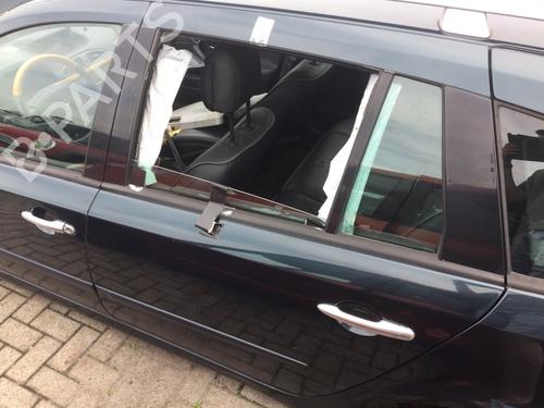Used Left rear door Left rear door 37091265 37091265