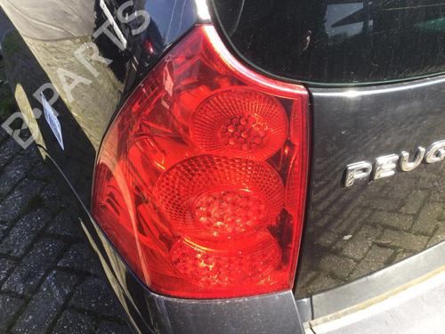 Used Left taillight Left taillight 38944766 38944766