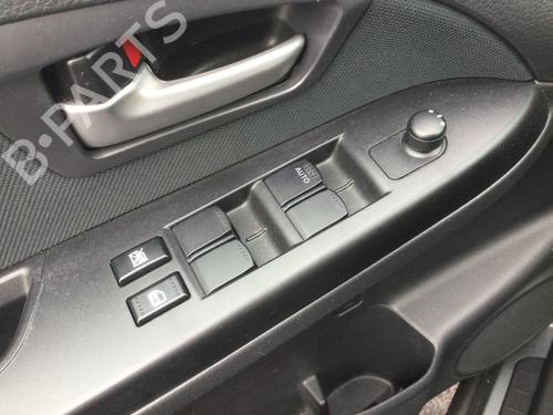 Used Switch Switch FIAT SEDICI (189_) 1.6 16V 4x4 (107 hp) 40023520 40023520