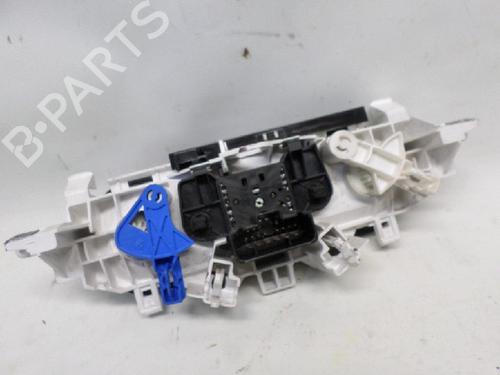 Climate control RENAULT TWINGO II (CN0_) 1.5 dCi (CN0U) | BP11065575I5 