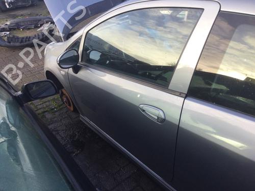 Porta frente esquerda FIAT GRANDE PUNTO (199_) 1.4 T-Jet (199AXM1A, 199BXM1A, 199BXN1A) (120 hp) 32174516