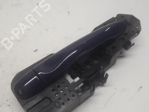 Used Front right exterior door handle RENAULT MEGANE III Grandtour (KZ0/1) 1.5 dCi (KZ09, KZ0D, KZ1G, KZ29, KZ14, KZ1W, KZ10, KZ1F,... (110 hp) 11078906