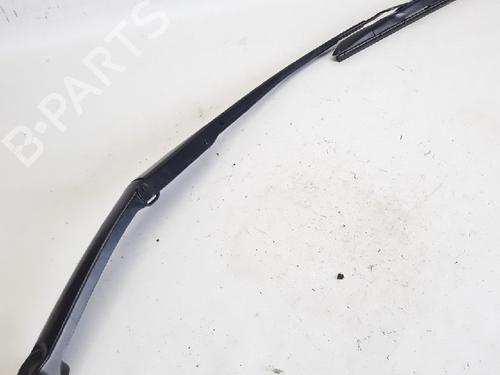 Used Front windshield wiper arm KIA CEE'D Sportswagon (JD) 1.0 T-GDI (120 hp) 13152708