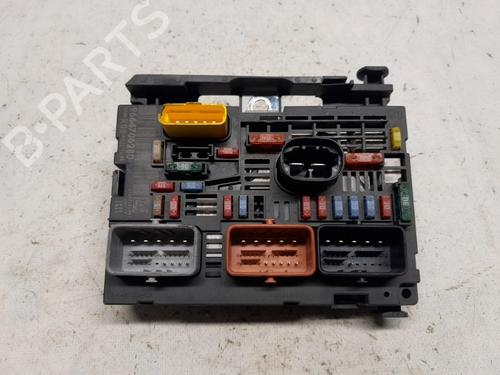 Used Fuse box PEUGEOT 308 I (4A_, 4C_) 1.6 16V (120 hp) 22175532