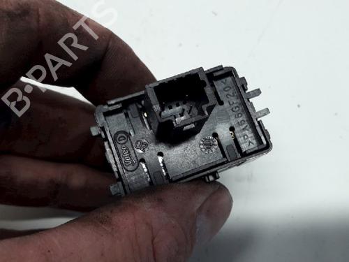 Switch RENAULT MEGANE III Grandtour (KZ0/1) 1.5 dCi (KZ0C, KZ1A) | BP11071635I30 