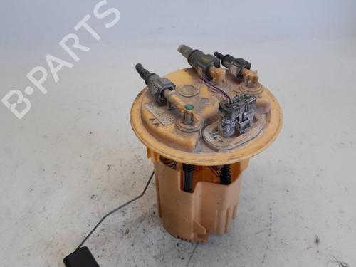 Used Fuel pump Fuel pump 13569892 13569892