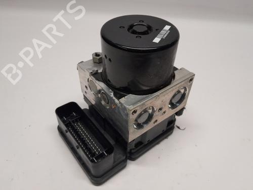 Used ABS pump VOLVO V70 III (135) D4 (181 hp) 30765783
