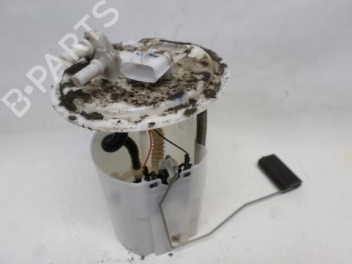 Used Fuel pump Fuel pump 13151547 13151547