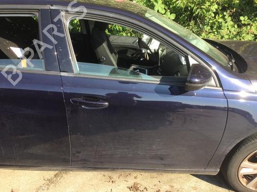 Used Right front door Right front door 37724849 37724849