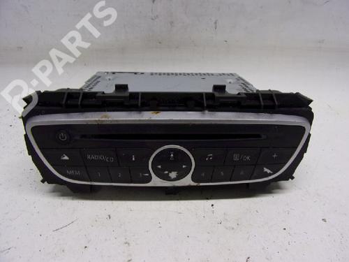 Used Radio Radio RENAULT TWINGO II (CN0_) 1.5 dCi 90 (86 hp) 11067270 11067270