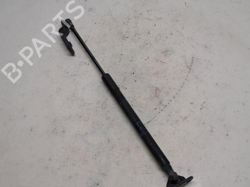 Used Tailgate lift support TOYOTA YARIS (_P13_) 1.0 (KSP130_, KSP130) (69 hp) 13076226