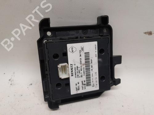 Switch RENAULT MEGANE III Hatchback (BZ0/1_, B3_) 1.5 dCi (BZ09, BZ0D, BZ1W, BZ29, BZ14) | BP18848791I30 