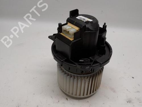 Used Heater blower motor RENAULT CLIO V (B7_) 1.0 TCe 90 (B7MT) (91 hp) 13721115