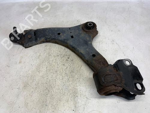 Used Left front suspension arm Left front suspension arm 38097047 38097047