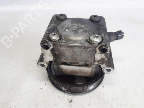 Used Steering pump Steering pump FORD FOCUS II Turnier (DA_, FFS, DS) 1.6 (100 hp) 33678114 33678114