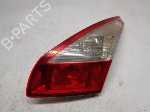 Used Right taillight RENAULT MEGANE III Hatchback (BZ0/1_, B3_) 1.4 TCe (BZ0F, BZ1V) (131 hp) 32098257