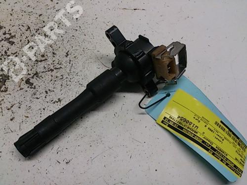 Used Ignition coil Ignition coil BMW 5 Touring (E39) 528 i (193 hp) 11068391 11068391