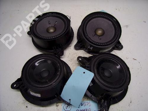 Used Speakers Speakers RENAULT GRAND SCÉNIC III (JZ0/1_) 1.5 dCi (JZ09, JZ0D, JZ10, JZ14, JZ1G, JZ29, JZ2C) (110 hp) 11067135 11067135