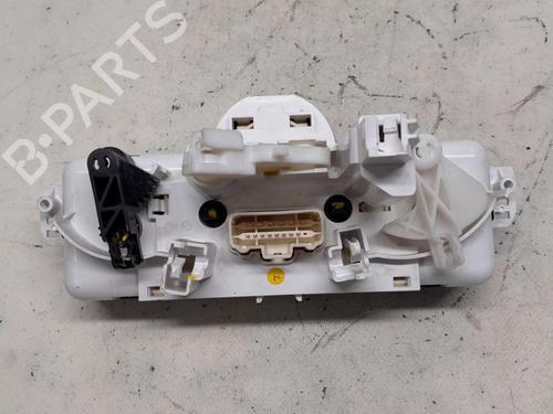 Climate control RENAULT CLIO III Grandtour (KR0/1_) 1.2 16V (KR0P) | BP13467184I5 