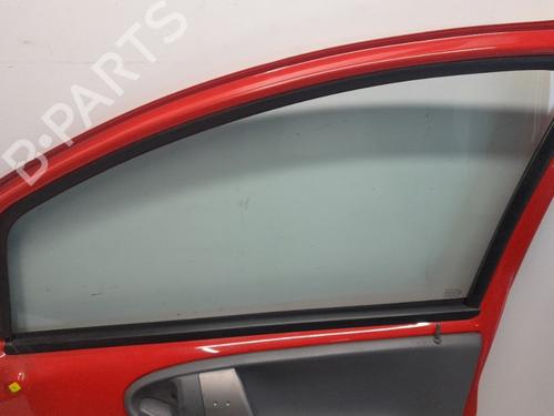 Right front door PEUGEOT 107 (PM_, PN_) 1.0 | BP28064463C3