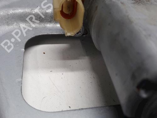 Front left window mechanism KIA SPORTAGE II (JE_, KM_) 2.0 i 16V | BP11073333C22 