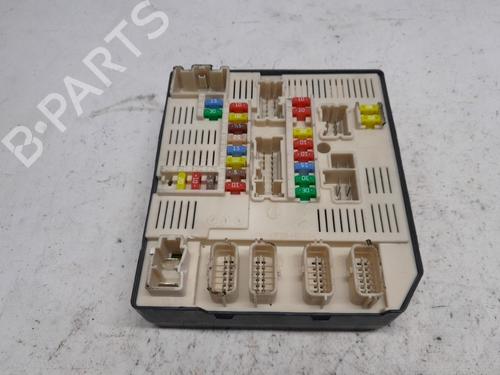 Used Fuse box Fuse box RENAULT MEGANE III Grandtour (KZ0/1) 1.6 16V (KZ0U, KZ1B, KZ1U) (110 hp) 35988173 35988173