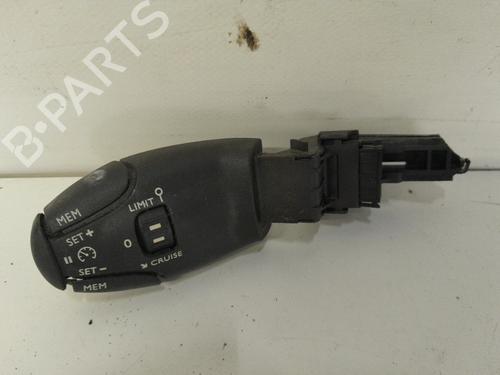 Used Switch Switch PEUGEOT 308 SW II (LC_, LJ_, LR_, LX_, L4_) 1.6 BlueHDi 120 (120 hp) 33247290 33247290