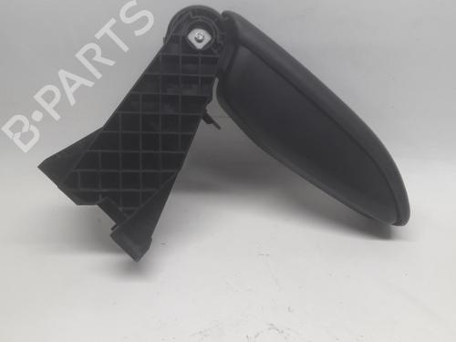 Used Armrest / Center console Armrest / Center console 12998204 12998204