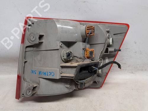 Left taillight SKODA OCTAVIA III Combi (5E5, 5E6) 1.4 TSI G-TEC | BP30085328C34 