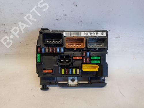 Used Fuse box CITROËN DS3 (SA_) 1.6 HDi 90 (92 hp) 29439453