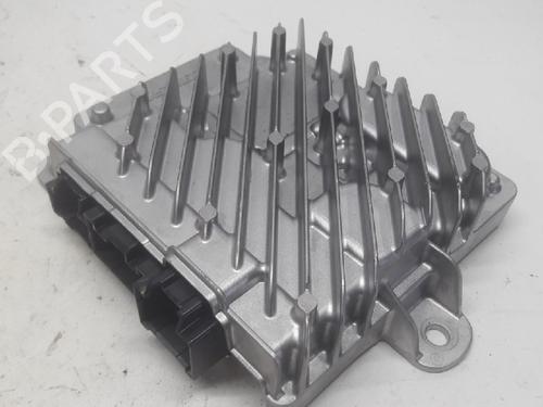 bilradio-renault-clio-v-b7_-10-tce-100-b7mt-280612781r-280617523r-2019-11077655 main image