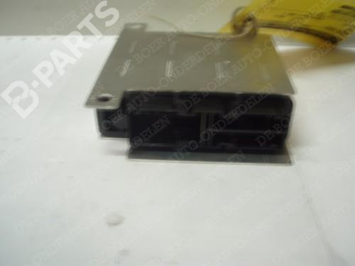 Used ECU airbags ECU airbags FIAT SEICENTO / 600 (187_) 1.1 (187AXB, 187AXB1A, 187AXC1A02) (54 hp) 11063952 11063952
