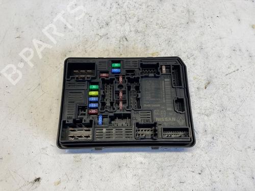 Used Fuse box Fuse box 18900353 18900353