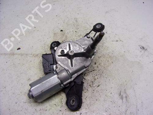 Used Rear wiper motor TOYOTA YARIS (_P9_) 1.3 VVT-i (SCP90_, SCP90R) (87 hp) 11067575