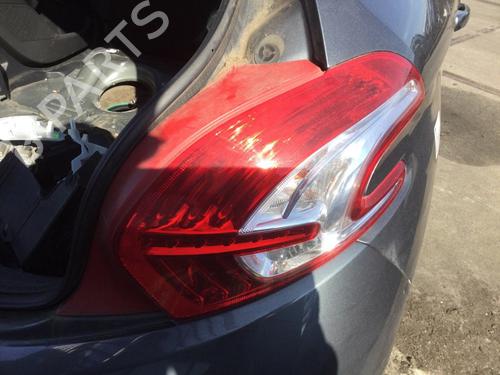 Used Right taillight PEUGEOT 208 I (CA_, CC_) 1.2 VTI 82 (82 hp) 25901897