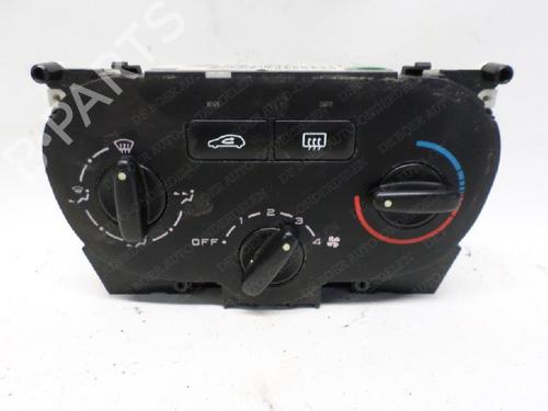 Used Climate control PEUGEOT 307 (3A/C) 1.4 (75 hp) 11064256