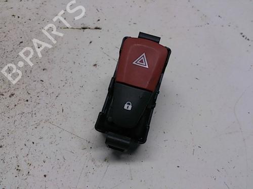 Used Warning switch RENAULT MEGANE III Grandtour (KZ0/1) 1.4 TCe (KZ0F, KZ1V) (130 hp) 13152164