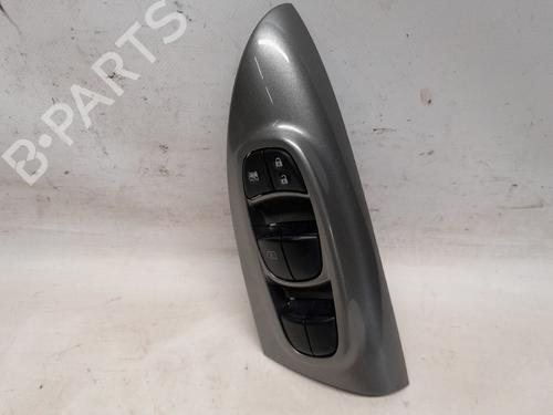 Used Switch NISSAN JUKE (F15) 1.6 (117 hp) 29167943