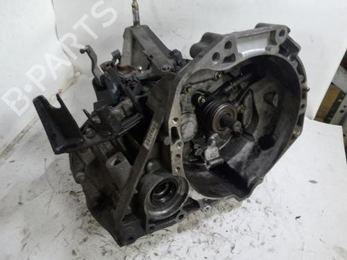 Used Gearbox NISSAN MICRA III (K12) 1.2 16V (80 hp) 24704935
