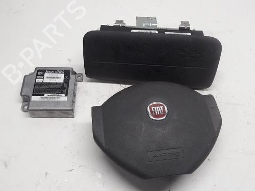 Used Airbag Kit FIAT PANDA (169_) 1.2 (169.AXB11, 169.AXB1A) (60 hp) 11072551