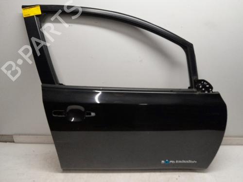 right-front-door-nissan-leaf-ze0-electric-2010-2011-2012-2013-2014-2015-2016-2017-22427199 main image