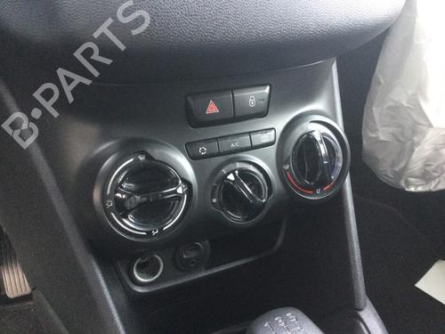 Climate control PEUGEOT 208 I (CA_, CC_) 1.2 VTI 82 | BP31342920I5