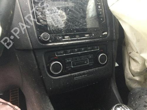 Used Climate control Climate control 38950834 38950834
