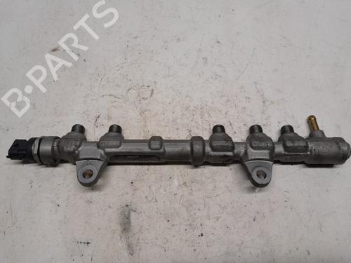 Used Injection rail FIAT PUNTO EVO (199_) 1.3 D Multijet (84 hp) 24135001