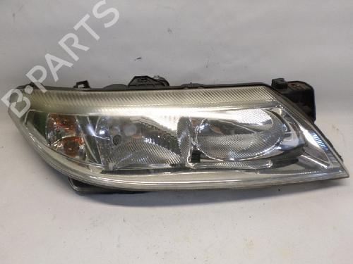 Used Right headlight RENAULT LAGUNA II Grandtour (KG0/1_) 1.8 16V (121 hp) 11065063