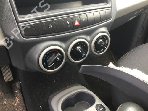 Used Climate control Climate control 37716253 37716253