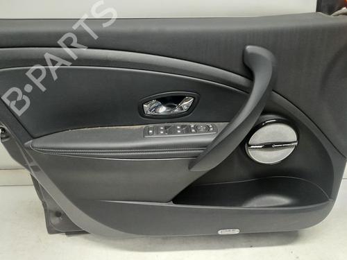Left front door RENAULT MEGANE III Grandtour (KZ0/1) 1.2 TCe (KZ2B, KZ11) | BP28080670C2 