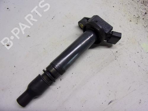 Bobine D'allumage TOYOTA YARIS (_P13_) 1.3 (NSP130_, NSP130) (99 hp) 11067439