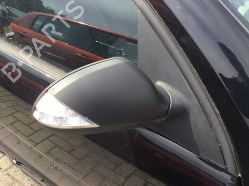 Used Right mirror Right mirror 38180558 38180558